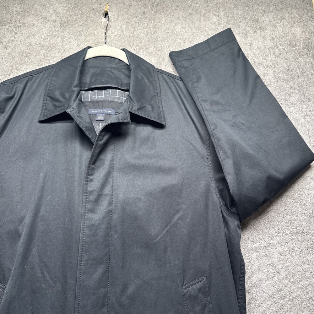 Vintage Style Banana Republic Black Trench Coat Men's M Minimalist Dark Academia